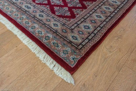 Hand-Knotted Jaldar Rug From Pakistan