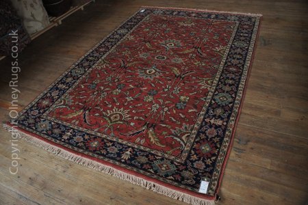 Hand-Knotted Agra Mahal Rug From India