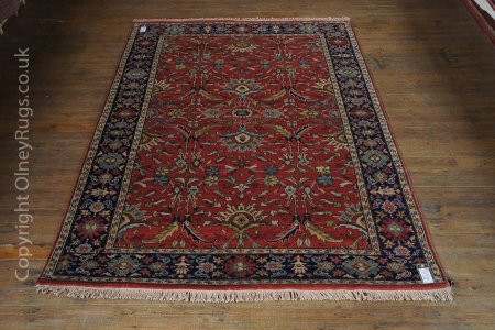 Hand-Knotted Agra Mahal Rug From India