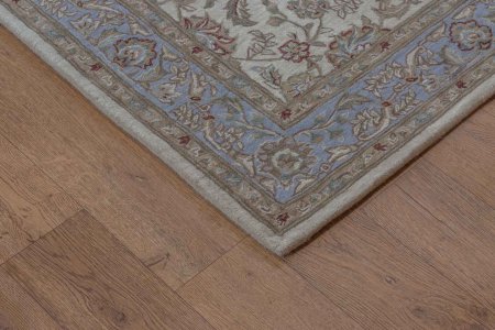Hand-Made Buckingham Rug From China