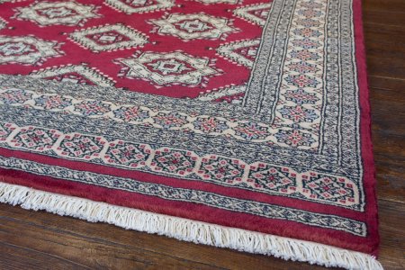 Hand-Knotted Jaldar Rug From Pakistan