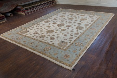 Hand-Knotted Agra Ziegler Rug From India