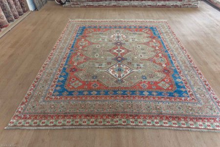 Hand-Knotted Kashgari Rug From Afghanistan