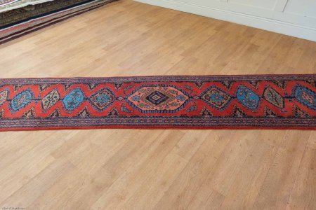 Hand-Knotted Mahal Runner From Iran (Persian)