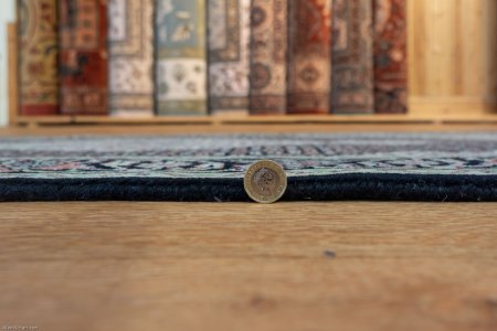 Hand-Knotted Mahi Indian Rug From India