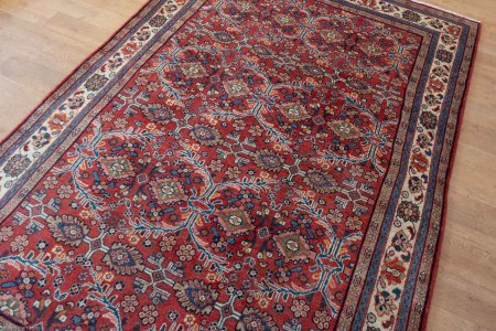 Hand-Knotted Mahal Rug From Iran (Persian)