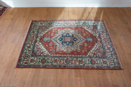 Hand-Knotted Indo Heriz Rug From India