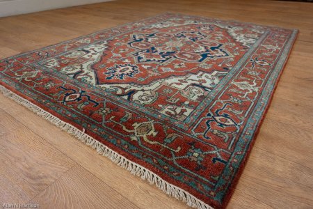 Hand-Knotted Indo Heriz Rug From India