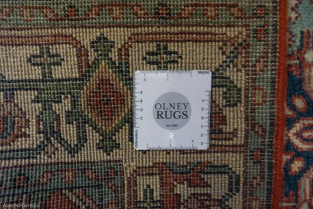 Hand-Knotted Indo Heriz Rug From India