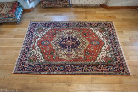 Hand-Knotted Indo Heriz Rug From India