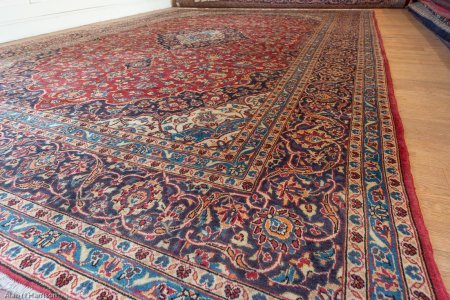 Hand-Knotted Kashan Rug From Iran (Persian)