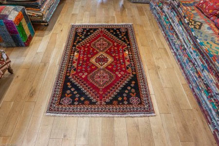 Hand-Knotted Qashgai Rug From Iran (Persian)