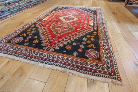 Hand-Knotted Qashgai Rug From Iran (Persian)