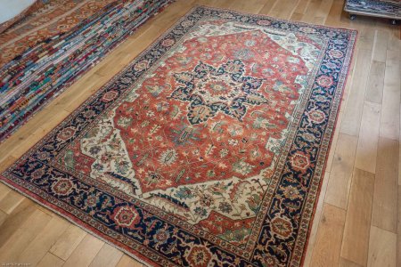 Hand-Knotted Fine Serapi Rug From India