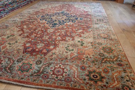 Hand-Knotted Fine Serapi Rug From India