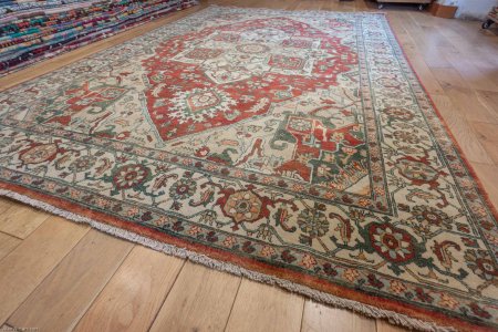 Hand-Knotted Fine Serapi Rug From India