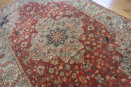 Hand-Knotted Fine Serapi Rug From India