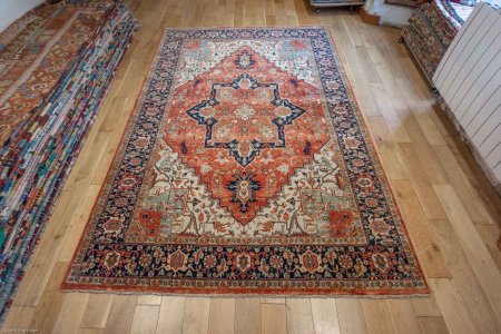 Hand-Knotted Fine Serapi Rug From India