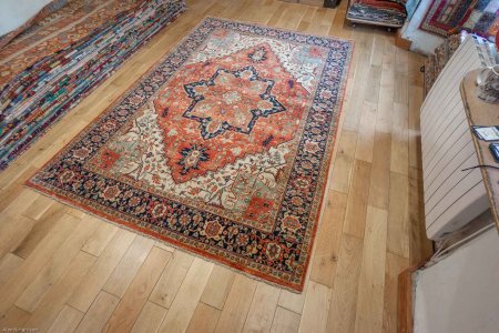 Hand-Knotted Fine Serapi Rug From India