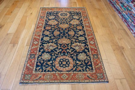 Hand-Knotted Fine Serapi Rug From India