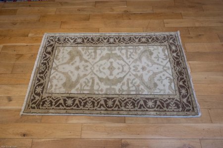 Hand-Knotted Oushak Rug From India