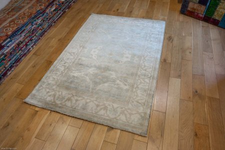 Hand-Knotted Oushak Rug From India