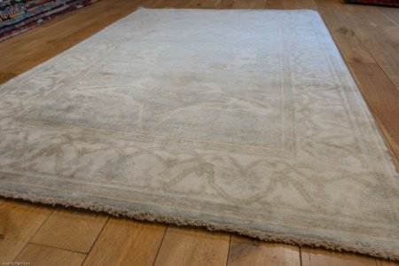 Hand-Knotted Oushak Rug From India