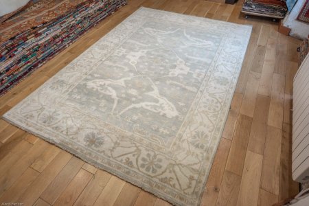 Hand-Knotted Oushak Rug From India
