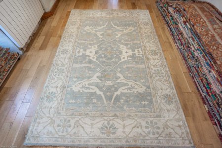 Hand-Knotted Oushak Rug From India