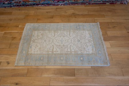 Hand-Knotted Oushak Rug From India