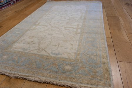 Hand-Knotted Oushak Rug From India