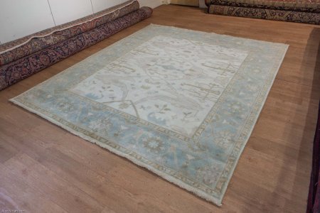 Hand-Knotted Oushak Rug From India
