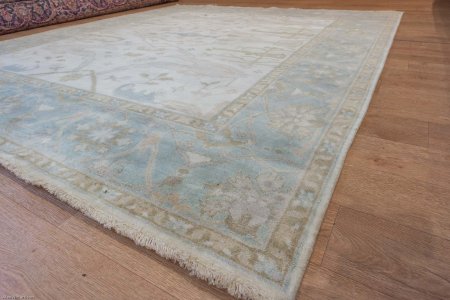 Hand-Knotted Oushak Rug From India