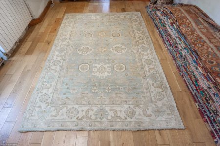 Hand-Knotted Oushak Rug From India