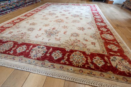 Hand-Knotted Sultanabad Rug From Afghanistan