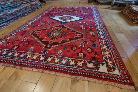 Hand-Knotted Shiraz Rug From Iran (Persian)
