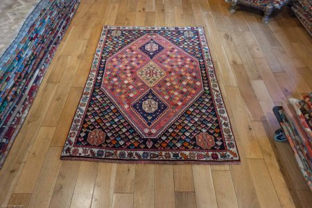 Hand-Knotted Qashgai Rug From Iran (Persian)