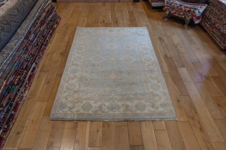 Hand-Knotted Oushak Rug From India