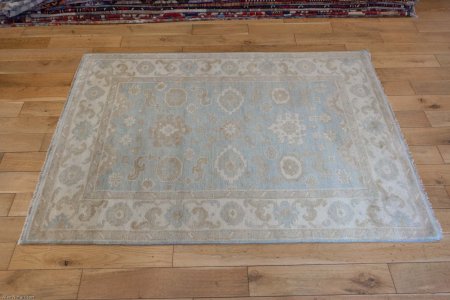 Hand-Knotted Oushak Rug From India