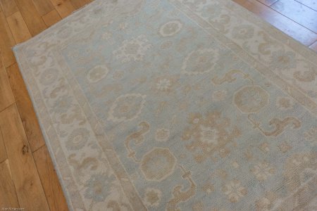 Hand-Knotted Oushak Rug From India