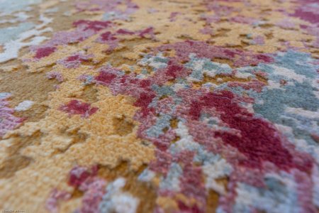 Hand-Knotted Indian Summer Rug From India