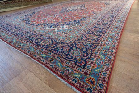 Hand-Knotted Kashan Rug From Iran (Persian)