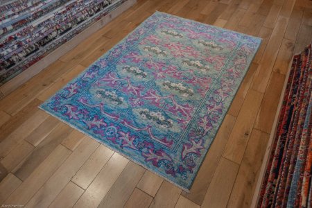 Hand-Knotted Arts&crafts Rug From Pakistan