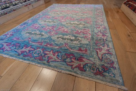 Hand-Knotted Arts&crafts Rug From Pakistan