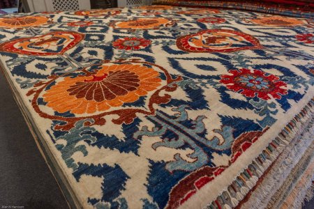 Hand-Knotted Arts&crafts Rug From Pakistan