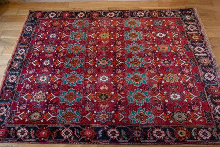 Hand-Knotted Qashgai Rug From Iran (Persian)