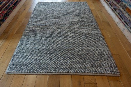 Hand-Knotted Sphere Rug From India