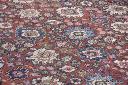 Hand-Knotted Mahal Carpet From Iran (Persian)