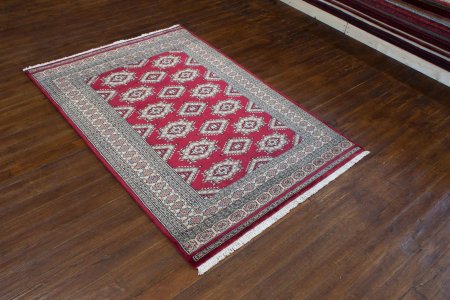 Hand-Knotted Jaldar Rug From Pakistan