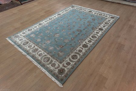 Hand-Knotted Royal Taj Rug From India